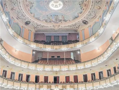  ?? JUAN TRAVNIK ?? EN PARANÁ. El teatro 3 de Febrero, patrimonio de la ciudad.