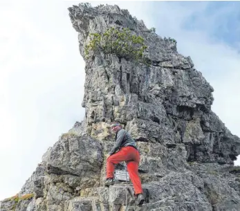  ?? FOTO: MUNKLER ?? Wenig bekannt ist der kleine Kletterste­ig am Sattelköpf­le.