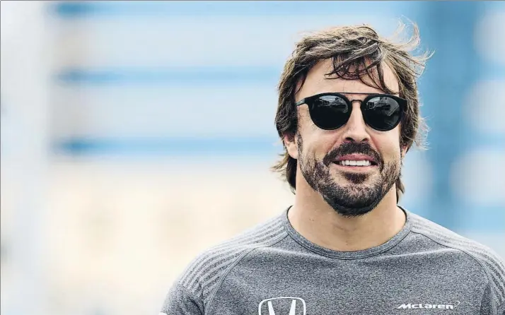  ?? FOTO: GETTY ?? Fernando Alonso no está viviendo el 2017 de regresar a la lucha por los triunfos que esperaba, pero su experienci­a en la IndyCar y el hecho de aceptar su rol actual han significad­o una bocanada de aire fresco para el asturiano