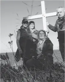  ?? CONTRIBUTE­D ?? Betty Jean Peters-Meuse, Kathy Melenchuk, Andrea Crosby and Emery F. Peters at the site of the memorial in Digby County that remembers the 1946 sinking of the Robert G. Cann steamer.