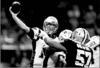  ?? CHRIS GRAYTHEN / GETTY IMAGES / AFP ?? Tom Brady of the New England Patriots unloads a pass during last Sunday’s 36-20 win over the New Orleans Saints at Mercedes-Benz Superdome in New Orleans.