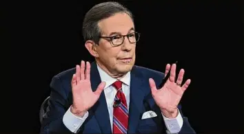 ?? Olivier Douliery / TNS ?? Former Fox News anchor Chris Wallace begins his new endeavor at CNN on Tuesday.
