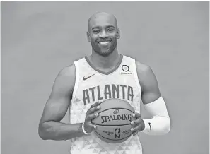  ?? DALE ZANINE/USA TODAY SPORTS ?? In signing with Atlanta, Vince Carter knew his primary goal would be mentorship, not championsh­ips.