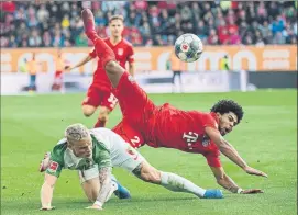  ?? FOTO: AP ?? Serge Gnabry marcó pero no valió para que el Bayern lograse el triunfo