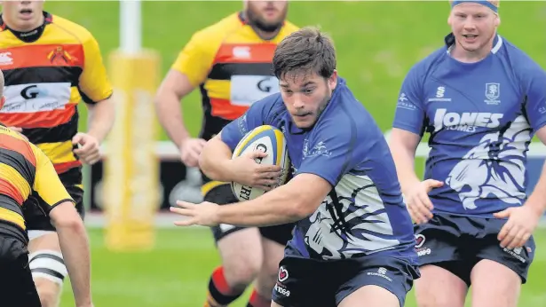  ?? Matt Ratcliffe ?? ●● A try by Elliott Millar-Mills was scant consolatio­n for Macclesfie­ld as they were defeated at Ealing