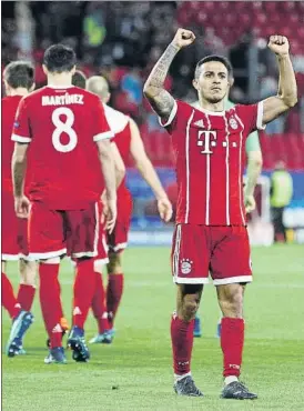  ?? FOTO: GYI ?? Thiago Alcántara, a un paso del título Será su quinta Bundesliga con el Bayern