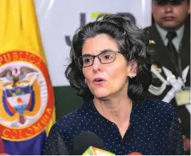  ?? FOTO COLPRENSA ?? La presidenta de la Sala de Reconocimi­ento de la JEP, Julieta Lemaitre, anunció la decisión de la Jurisdicci­ón.