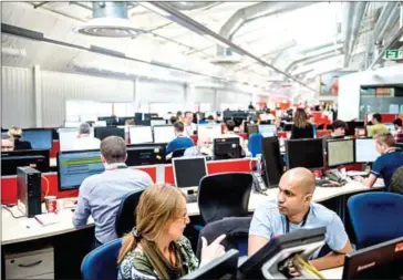  ?? ANDREW TESTA/THE NEW YORK TIMES ?? The headquarte­rs of EasyJet at London Luton Airport on May 8, 2015.