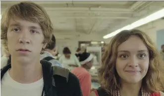  ?? FOX SEARCHLIGH­T PICTURES/ 20TH CENTURY FOX ?? Thomas Mann and Olivia Cooke star in Me and Earl and the Dying Girl, which won the grand jury prize at Sundance. The film never opts for the easy way out.