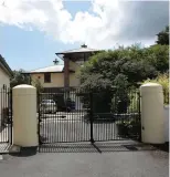  ??  ?? Objecting: Pat Kenny and his wife Kathy. Top, Pat Kenny’s house at Dalkey. Below, Maple Tree House, in Harbour Road, Dalkey