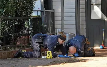  ?? Photo: Kevin Farmer ?? SUBURBAN SHOOTING: Police investigat­ing in July 2017 after a 20-year-old man was shot outside a Curzon St home in the early hours of the morning.