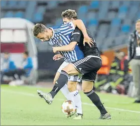  ?? FOTO: UNCITI ?? Sergio Canales protege el esférico en el encuentro en casa ante el Rosenborg