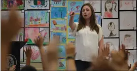  ?? KARL MONDON — STAFF PHOTOGRAPH­ER ?? Chelsea Clinton visits Los Alamitos Elementary School in San Jose on Wednesday, taking questions about the threat to endangered animals.