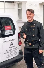  ?? FOTO: HWK ?? Schornstei­nfeger-Azubi David Schade freut sich über das Umsetzen energieeff­izienter Lösungen: aktives Wirken für den Klimaschut­z.