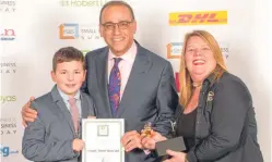  ??  ?? Cormac and his mother Karen with Theo Paphitis.
