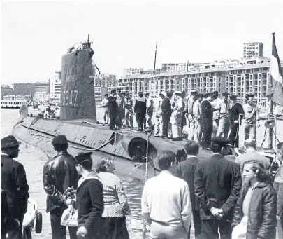  ?? Afp ?? El submarino Minerve en los 60, atracado en el puerto de Marsella