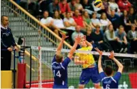  ?? FOTO: CEV ?? Her dømmer Vestbø semifinale­n i European League i juli 2017 mellom Sverige og Ukraina.