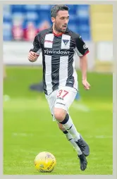  ??  ?? ■ New signing Nicky Clark in action for Dunfermlin­e at Brechin.