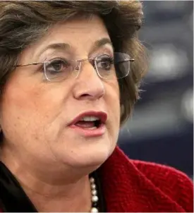  ??  ?? EX-EURODEPUTA­DA SOCIALISTA E PORTUGUESA ANA GOMES