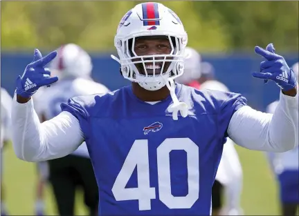  ?? JEFFREY T. BARNES — THE ASSOCIATED PRESS ?? Buffalo Bills linebacker Von Miller (40) poses during an NFL football practice in Orchard Park, N.Y., Tuesday May 24, 2022.