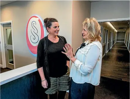  ?? PHOTO: WARWICK SMITH/STUFF ?? Palmerston North’s new birthing centre is almost open. Annie Kinloch, left, and Chloe Wright check out the new building.