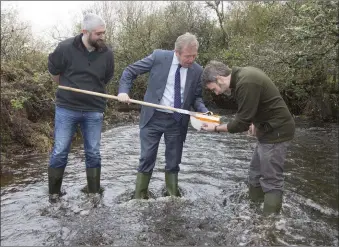  ??  ?? Minister for Agricultur­e, Food and the Marine Michael Creed, TD launched a new National Water Quality Initiative on the Allow River, Duhallow near Kanturk. Minister Breen is photograph­ed above with on left Kieran Murphy, Community Water Officer at Local Authority Waters and Communitie­s and Dr.Paul O’Callaghan, Catchment Scientist, UCD. Photo: Liam Burke Press 22