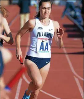  ?? MICHAEL REEVES — FOR DIGITAL FIRST MEDIA ?? Villanova 1,200-meter leadoff leg runner Nicole Hutchinson seems in top form Thursday in the distance medley relay as she starts out on what will be the Wildcats’ sixth Penn Relays victory in the event out of the last seven years.