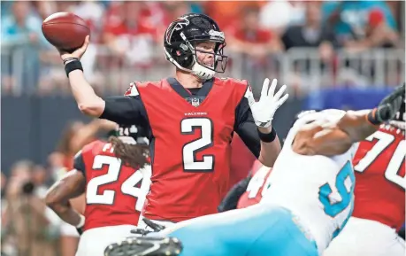  ?? BRETT DAVIS, USA TODAY SPORTS ?? Quarterbac­k Matt Ryan and the Falcons have slipped from the top-scoring attack last season to No. 12 this year.