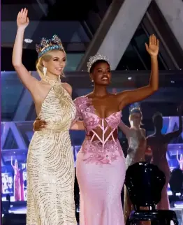  ?? ?? QUEENS: Karolina and Palesa were showstoppe­rs.