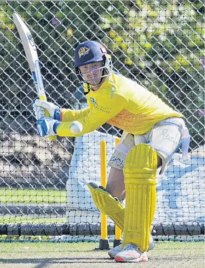  ?? PHOTO: GERARD O’BRIEN ?? Back in action . . . Otago Volts allrounder Nathan Smith bats in the nets at training yesterday, in preparatio­n for tomorrow’s Super Smash game against Wellington.
