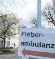  ?? FOTO: OLLI ?? Aktuell ist im Erdgeschos­s des ehemaligen Krankenhau­ses 14 Nothelfer die Fieberambu­lanz untergebra­cht, die aber nur wenig Platz braucht.