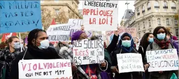  ?? (Photo AFP) ?? Plusieurs centaines de personnes se sont réunies ce week-end partout en France.