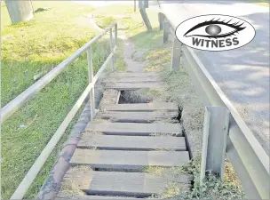  ?? Picture: BALJEET SINGH ?? The Drasa Avenue bridge, near the Lautoka Police Station, is missing planks on the crossing and needs urgent repair.