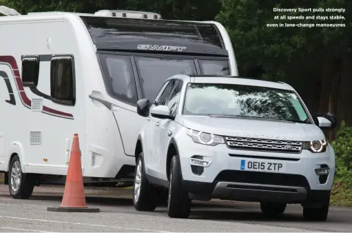  ??  ?? Discovery Sport pulls strongly at all speeds and stays stable, even in lane-change manoeuvres