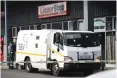  ?? PHANDO JIKELO ?? THE scene of yesterday’s attempted cashin-transit heist. | African News Agency (ANA)