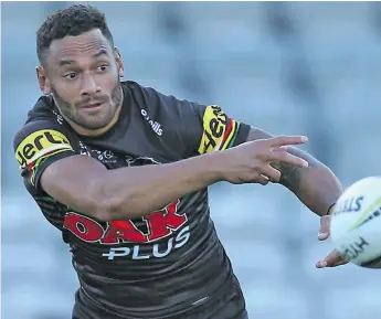  ??  ?? Penrith Panthers and Fijian Bati hooker Api Koroisau.