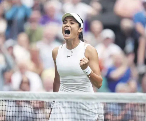  ?? ?? Emma Raducanu roars with delight on the way to a 7-6 6-3 first-round win against Renata Zarazua on Centre Court yesterday