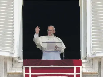  ??  ?? »En abril el papa hizo un llamado a evitar “toda violencia” y abogó por buscar “soluciones políticas”.