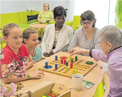  ?? ARCHIVFOTO: OLAF E. JAHNKE ?? Für Spiele ist beim Besuch der Grundschül­er viel Zeit.