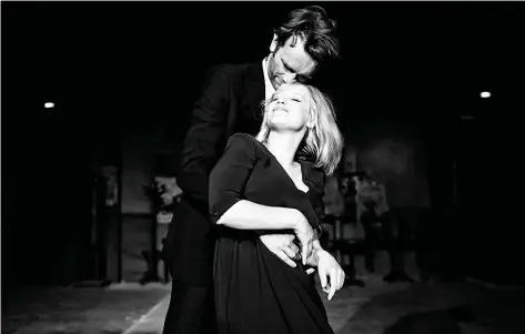  ?? AMAZON STUDIOS ?? Director Pawel Pawlikowsk­i’s Cold War — starring Tomasz Kot and Joanna Kulig— earned him an Oscar nomination for best director.