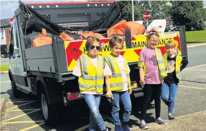  ??  ?? Runcorn’s young team of eco-warriors Team SEAL, Scarlett Johnson, Ebony Johnson, Alexis Mowat and Lexie O’Toole, are already making a mark on cleaning up the planet