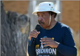  ?? ?? Professor of African Studies Program at the University of Northern Colorado George Junne talks about the history of Dearfield during an Oct. 7event held to promote the importance of the settlement.