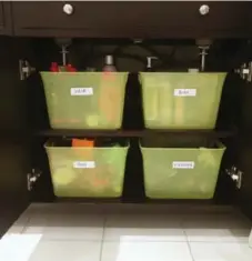  ??  ?? Keep track of your supplies by labelling containers. A separate drawer for each child helps them become more independen­t.