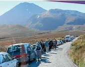  ?? MURRAY WILSON ?? Chaos on the Tongariro Crossing access roads during the 2016-17 summer prompted DOC to impose a four-hour parking restrictio­n to force walkers to take park and ride shuttles.