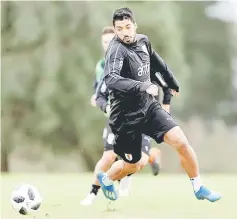  ??  ?? Uruguay’s Luis Suarez takes part in a training session at the Sport Centre Borsky, in Nizhny Novgorod. — AFP photo