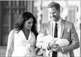  ??  ?? Prince Harry and Meghan, the Duke and Duchess of Sussex. The two are suing paparazzi.
( Photo: CNN)