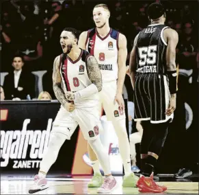  ?? FOTO: EFE ?? Gesto de euforia de Howard en el último partido de Baskonia en Bolonia ante Virtus