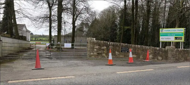  ??  ?? CLOSED FOR BUSINESS: The locked gates of the Marshalsto­wn-Castledock­rell club grounds in Farmleigh on the main Enniscorth­y to Bunclody road, a scenario repeated throughout the county.