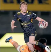  ?? G ?? Brilliant utility Damian McKenzie has been playing at first-five in Japan.