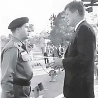  ?? Photo from commons. wikimedia.org ?? President John F. Kennedy meets Lt. Gen. William Yarborough in Fort Bragg, North Carolina on Oct. 12, 1961.